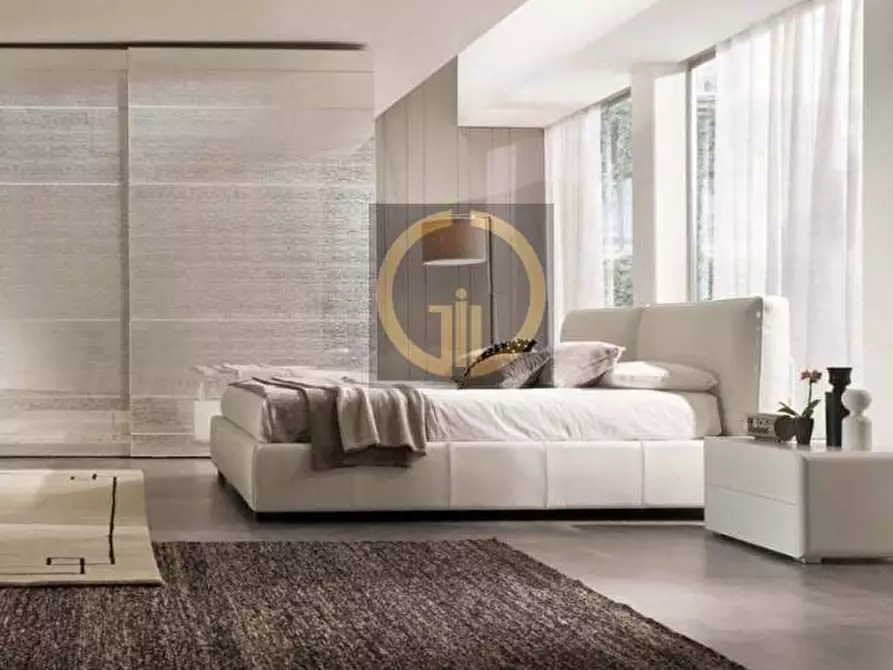 Immagine 4 di Appartamento in vendita  in Corso Mazzini a Montebelluna