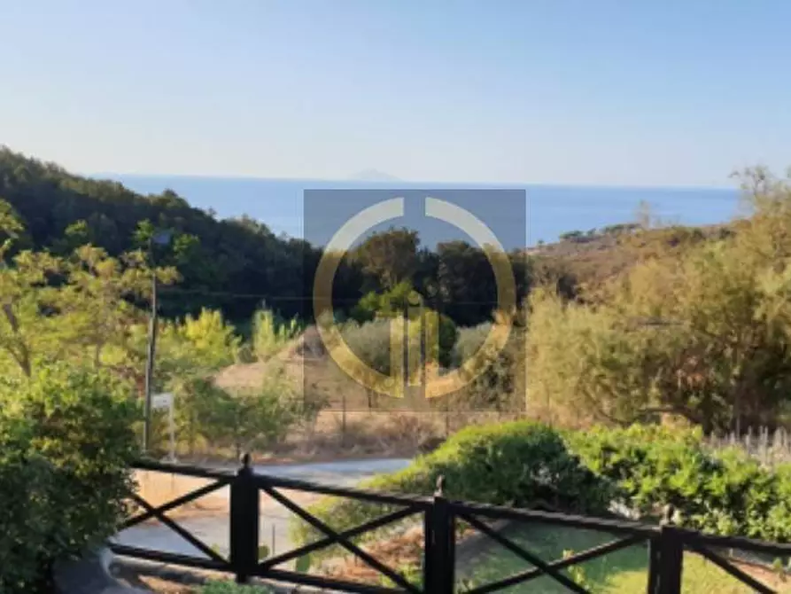 Immagine 27 di Villa in vendita  in Via del Serone a Campo Nell'elba