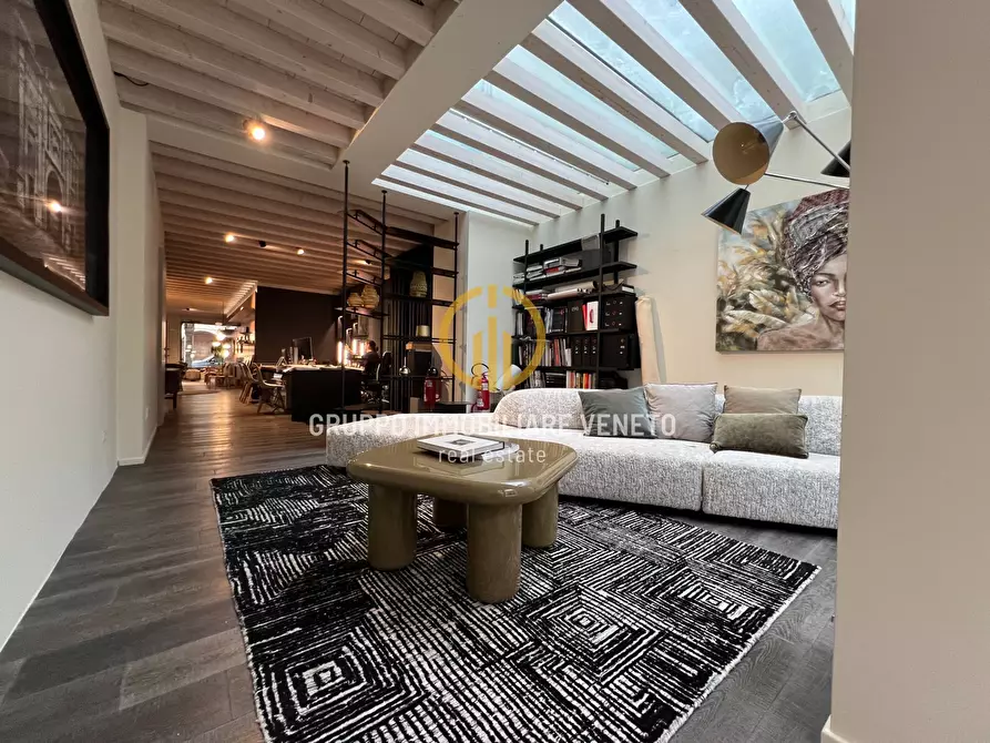 Immagine 4 di Locale commerciale in affitto  in Via Riccati a Treviso