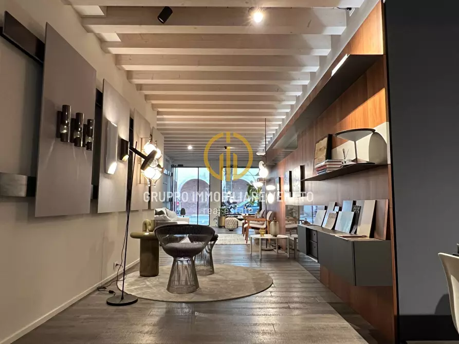 Immagine 3 di Locale commerciale in affitto  in Via Riccati a Treviso