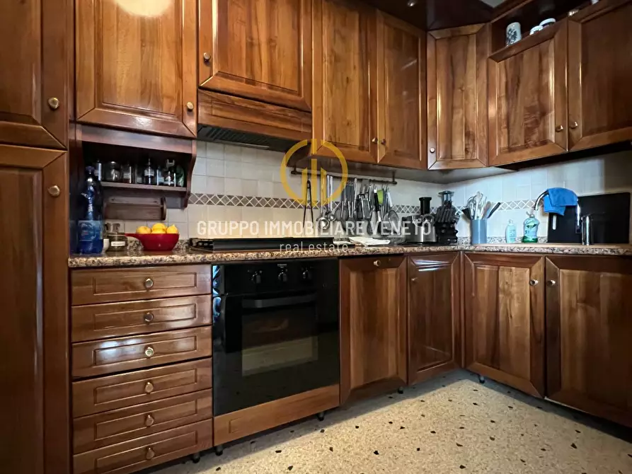 Immagine 26 di Villa in vendita  in Viale Brigata Treviso a Treviso