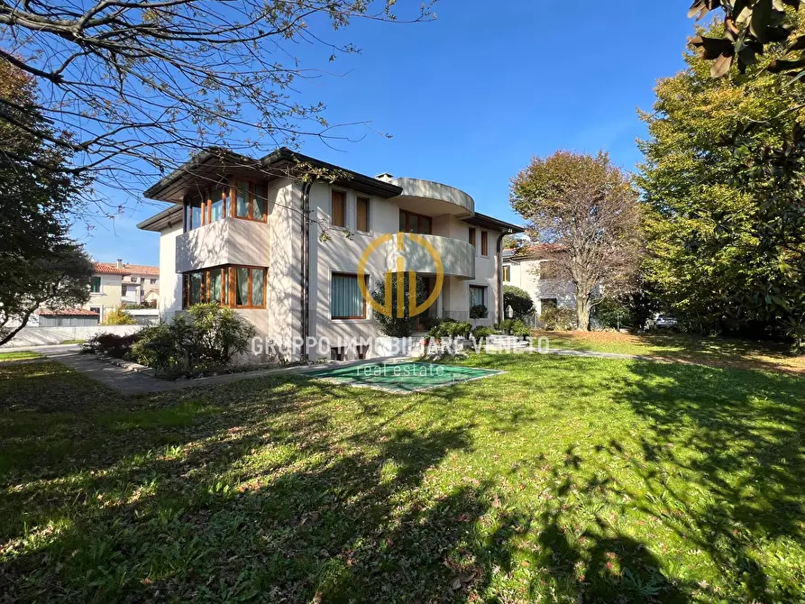 Immagine 27 di Villa in vendita  in Viale Brigata Treviso a Treviso