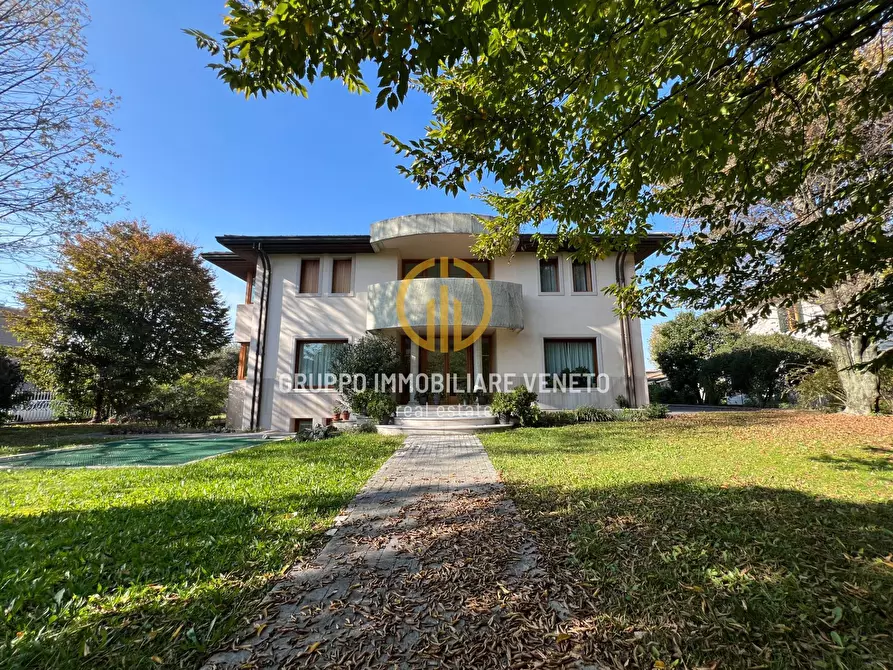 Immagine 30 di Villa in vendita  in Viale Brigata Treviso a Treviso