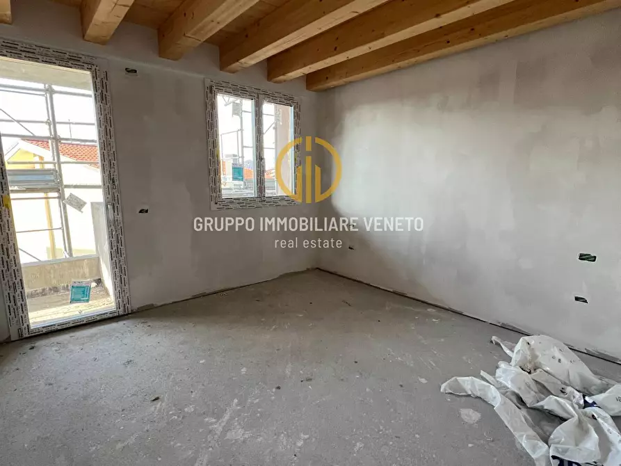 Immagine 5 di Appartamento in vendita  in Strada di Santa Bona Vecchia a Treviso