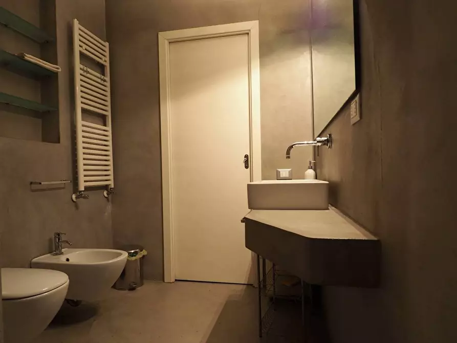 Immagine 28 di Villa in vendita  in Via Faleria a Roma