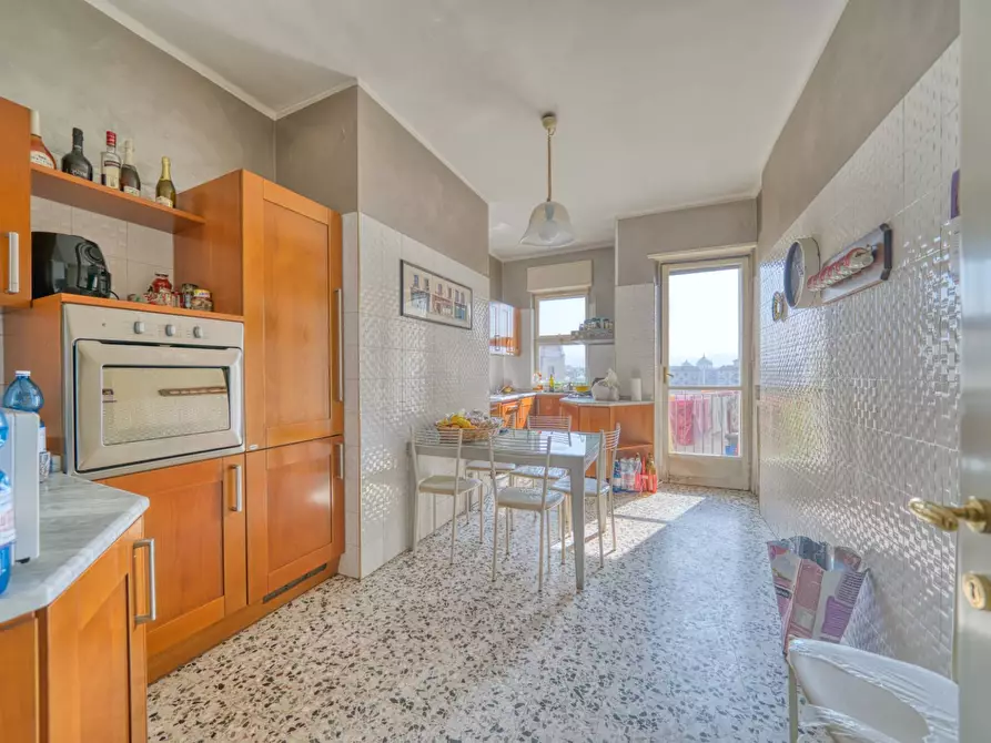 Immagine 5 di Appartamento in vendita  in corso umbria a Torino