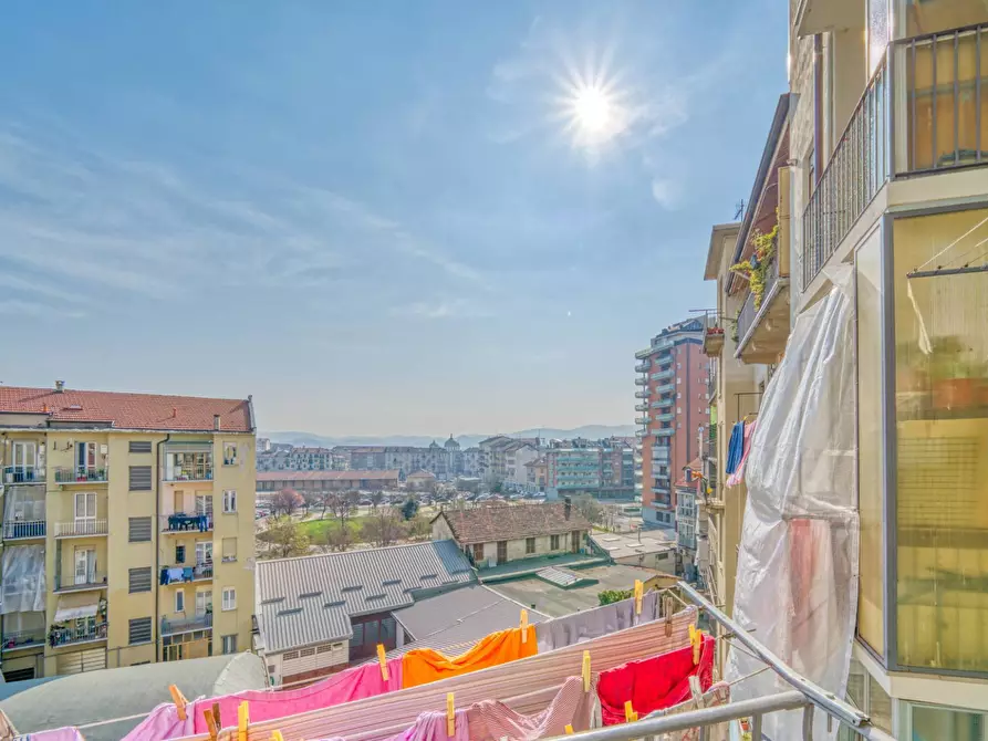 Immagine 13 di Appartamento in vendita  in corso umbria a Torino