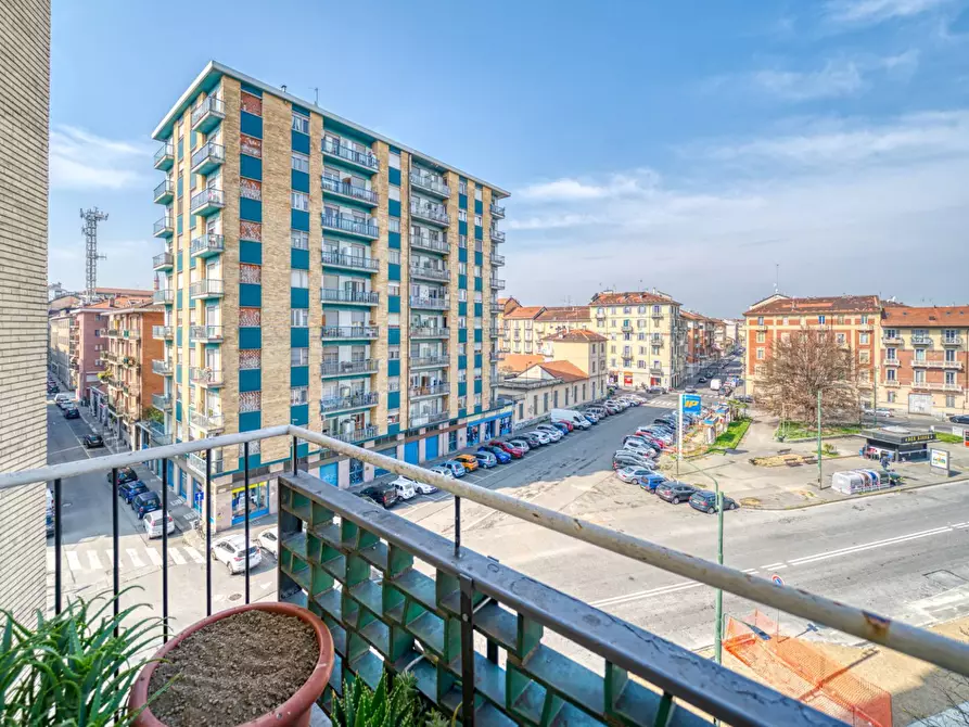 Immagine 12 di Appartamento in vendita  in corso umbria a Torino