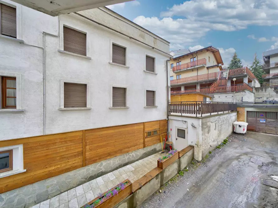 Immagine 18 di Appartamento in vendita  in via clotes a Sauze D'oulx