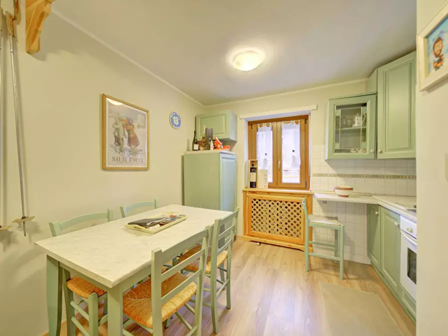 Immagine 11 di Appartamento in vendita  in via clotes a Sauze D'oulx