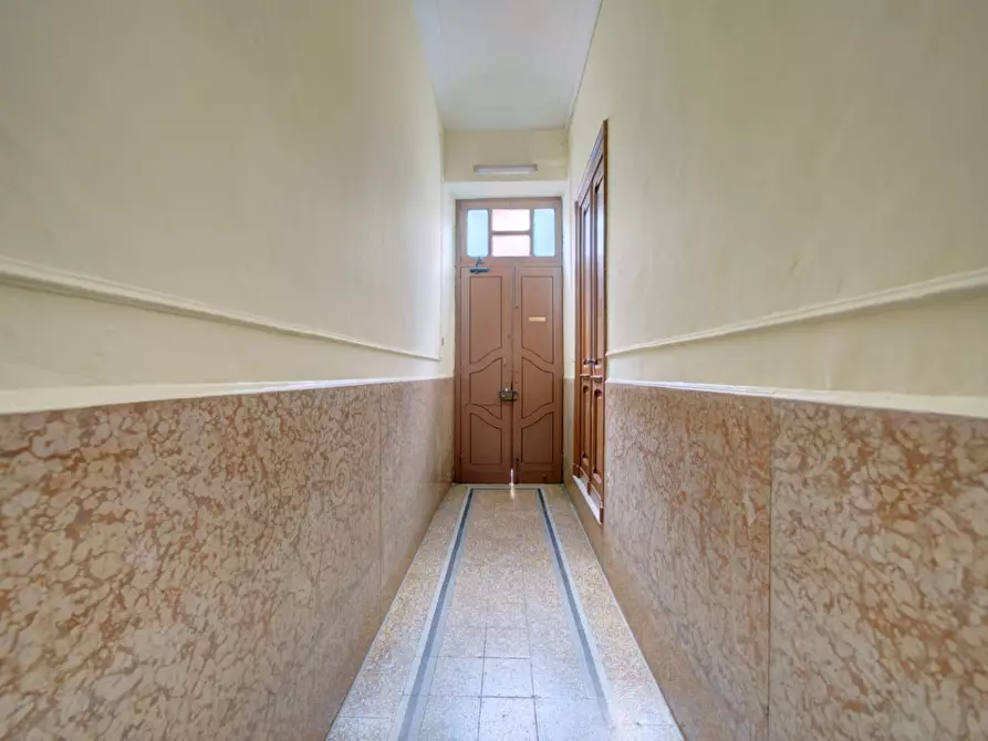 Immagine 2 di Appartamento in vendita  in Via Venasca a Torino