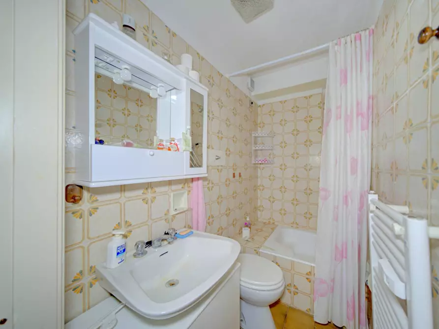 Immagine 13 di Appartamento in vendita  in via signal a Sauze D'oulx