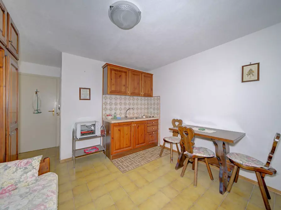 Immagine 9 di Appartamento in vendita  in via signal a Sauze D'oulx