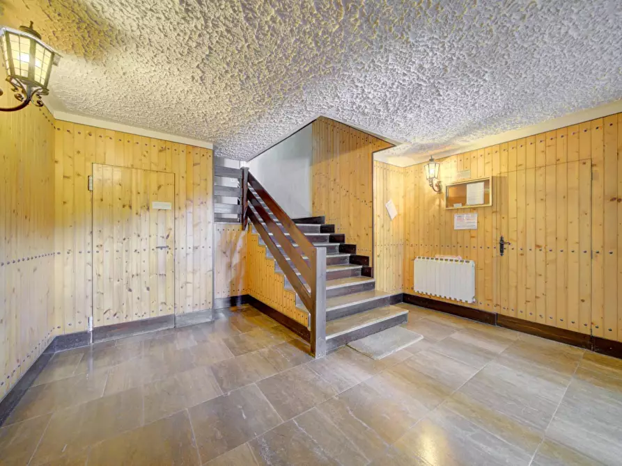 Immagine 4 di Appartamento in vendita  in via signal a Sauze D'oulx