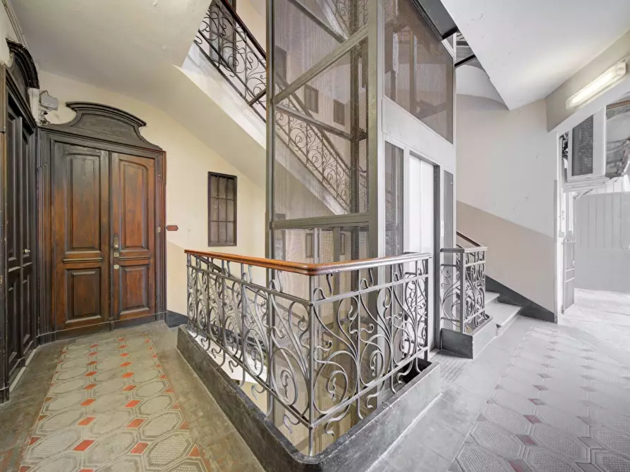 Immagine 5 di Appartamento in vendita  in Corso Regina Margherita a Torino