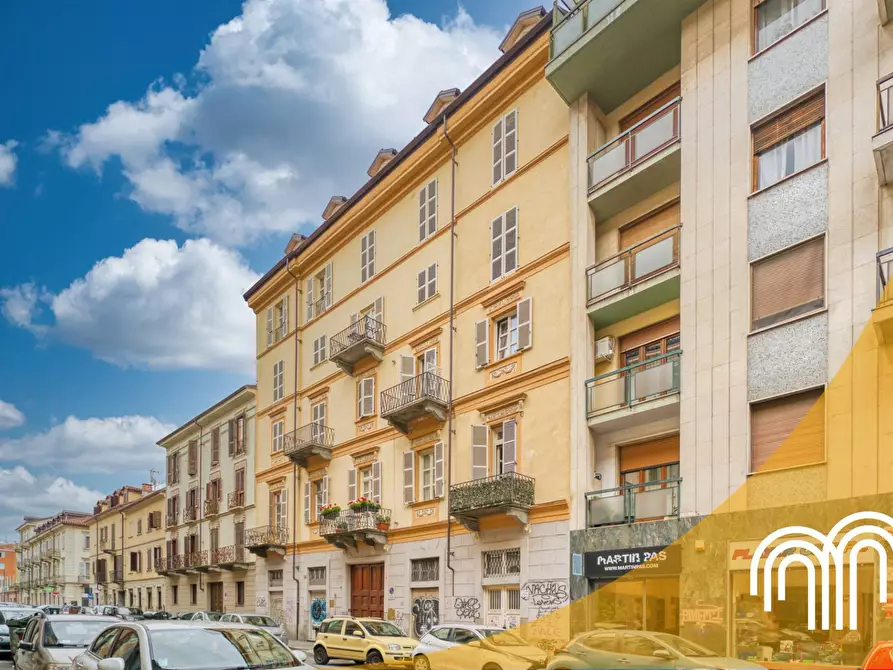 Immagine 1 di Appartamento in vendita  in via buniva a Torino