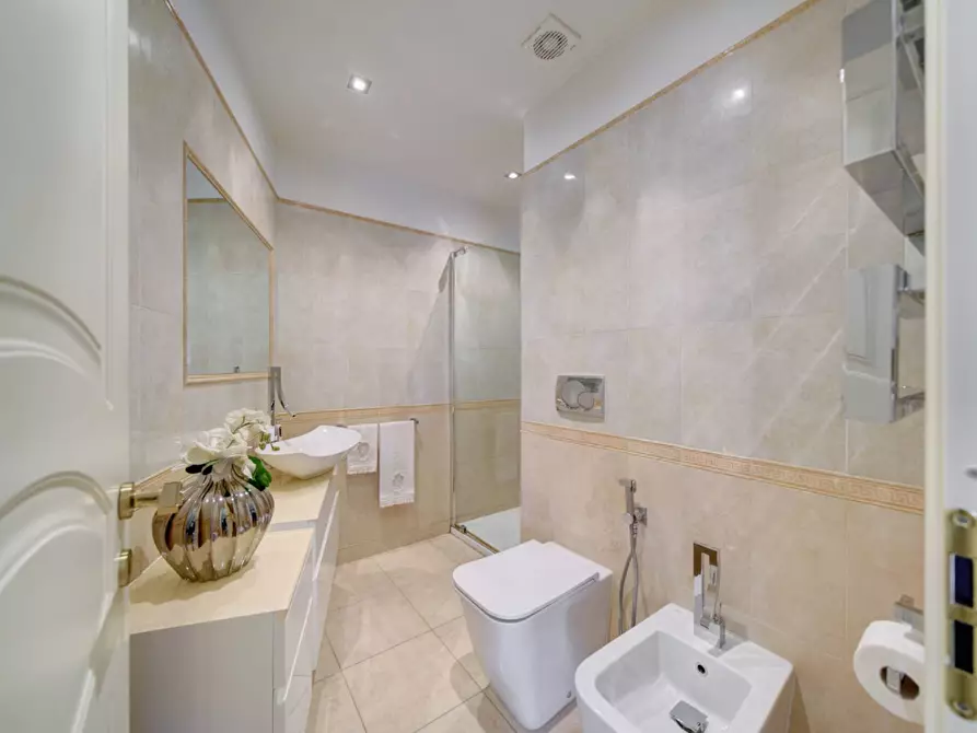 Immagine 22 di Appartamento in vendita  in Via Giovanni Servais a Torino