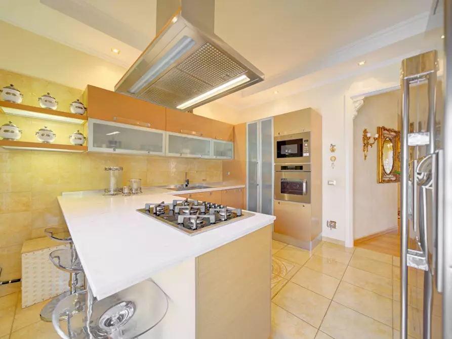 Immagine 19 di Appartamento in vendita  in Via Giovanni Servais a Torino