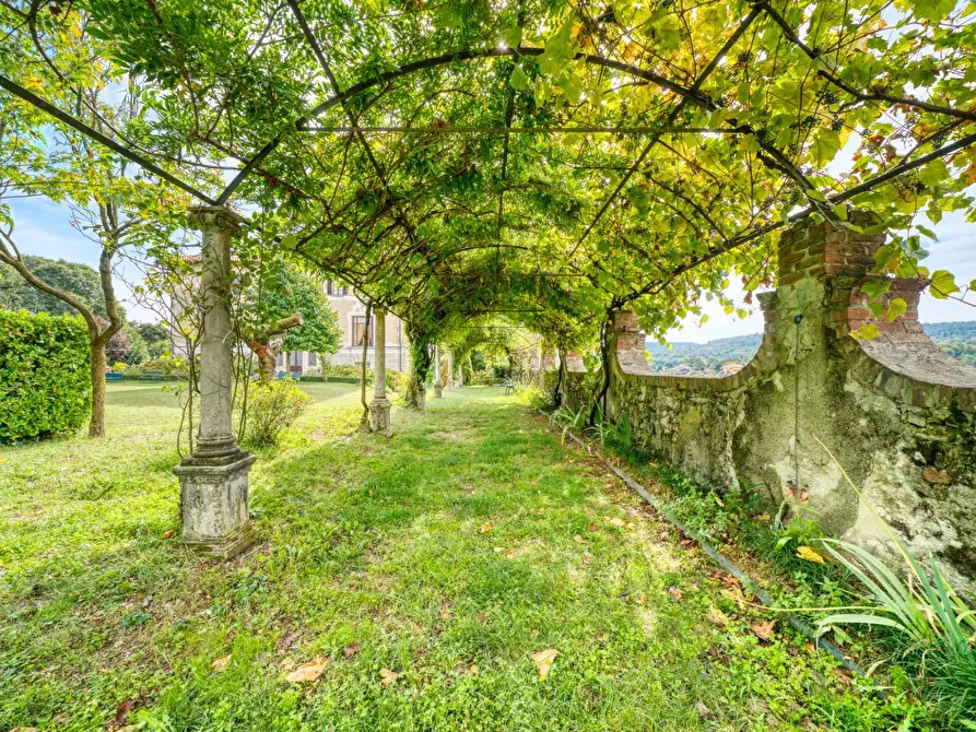 Immagine 15 di Palazzo in vendita  in Via Giovanni XXIII a Mercenasco