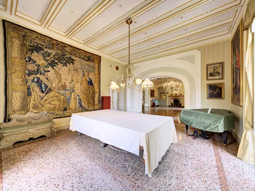 Immagine 24 di Palazzo in vendita  in Via Giovanni XXIII a Mercenasco