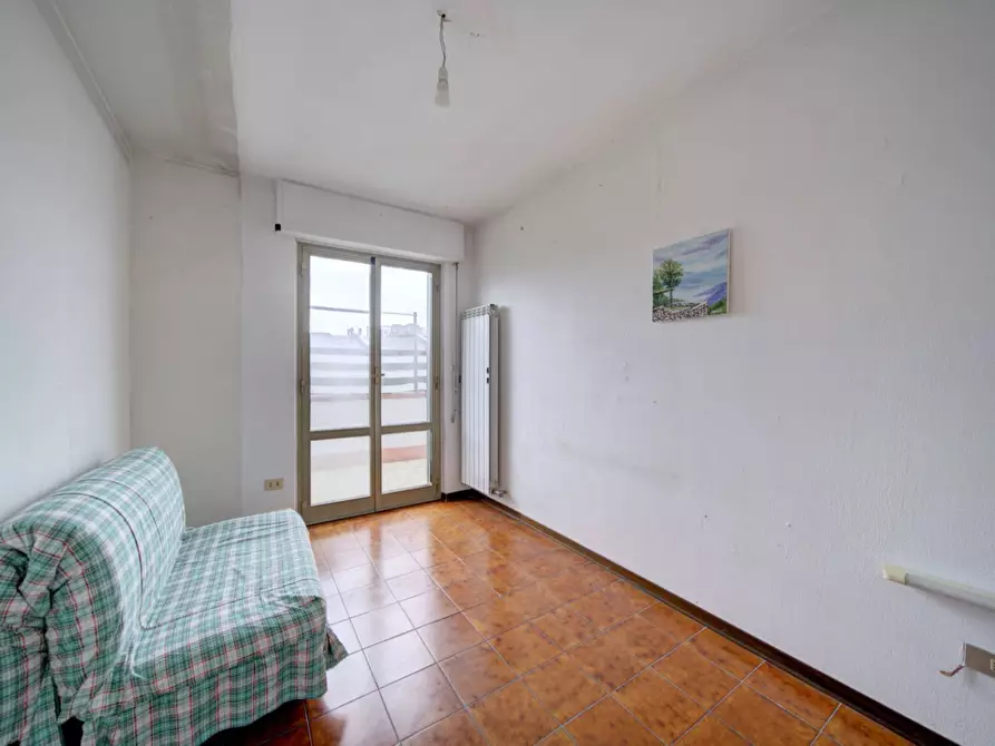 Immagine 14 di Appartamento in vendita  in Viale Liguria a Albenga
