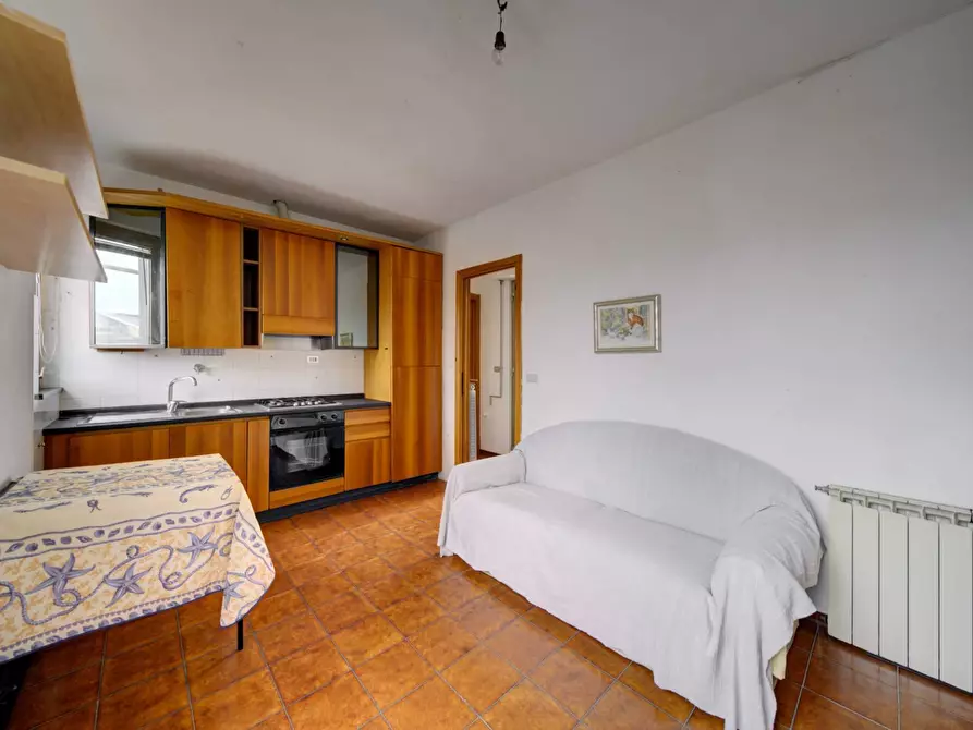 Immagine 9 di Appartamento in vendita  in Viale Liguria a Albenga