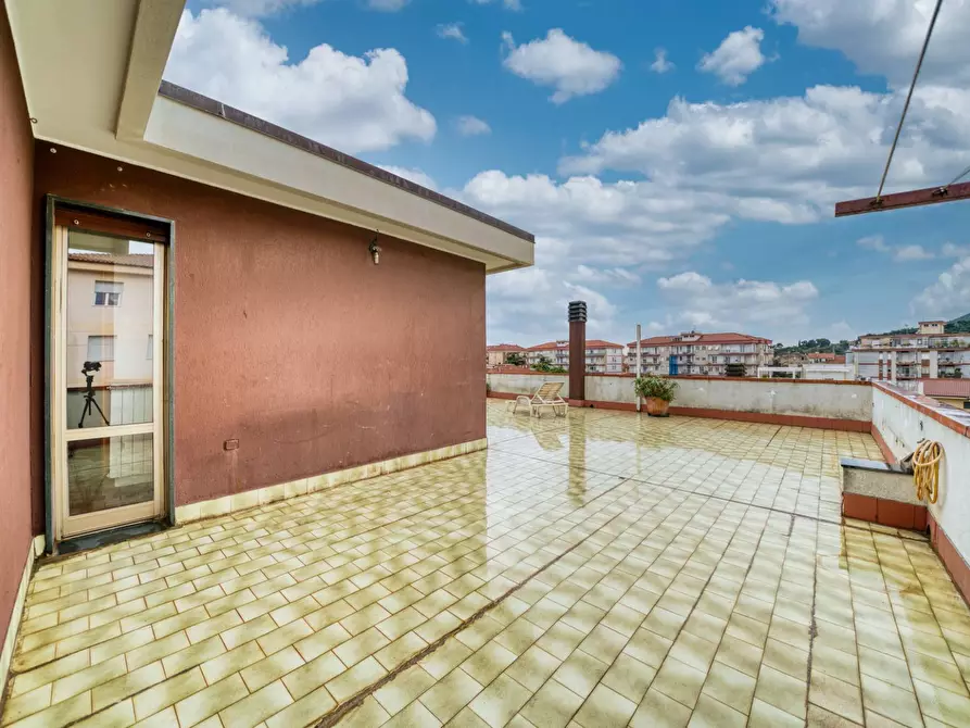 Immagine 18 di Appartamento in vendita  in Viale Liguria a Albenga