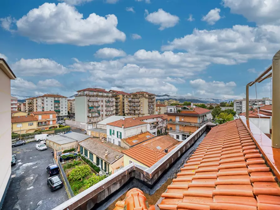 Immagine 4 di Appartamento in vendita  in Viale Liguria a Albenga
