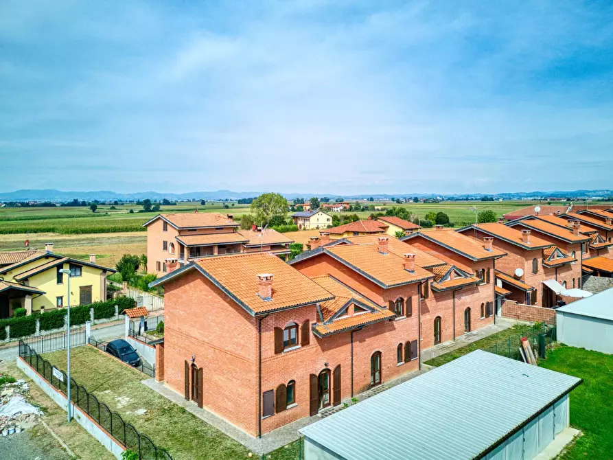 Immagine 4 di Villetta a schiera in vendita  in Strada del corno basso chialano a Villanova D'asti
