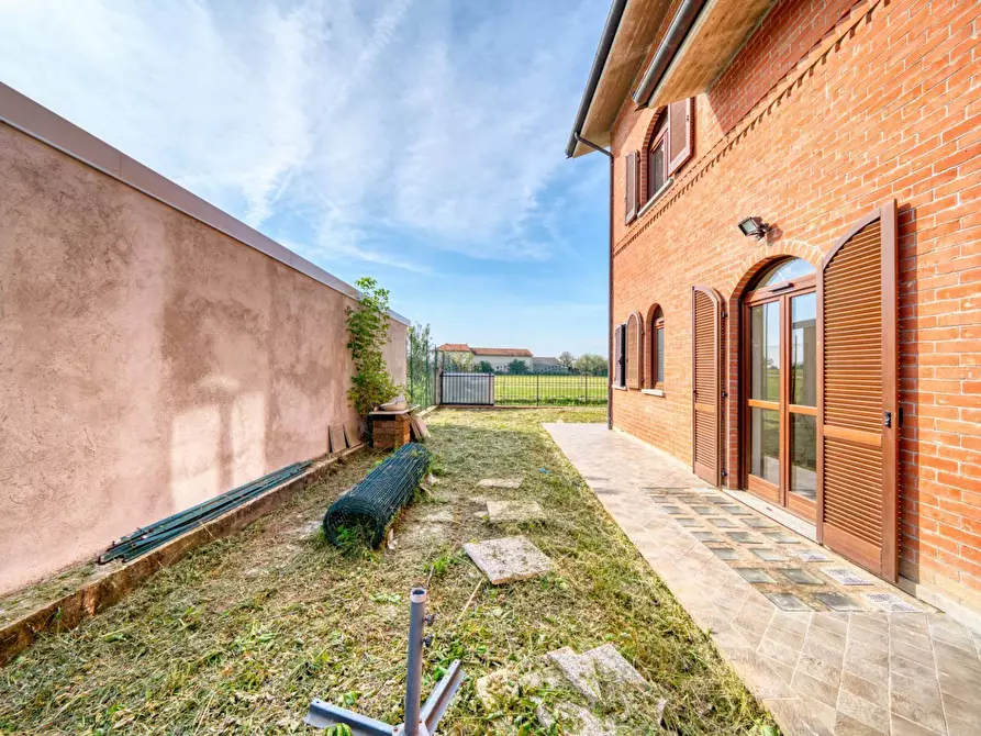 Immagine 6 di Villetta a schiera in vendita  in Strada del corno basso chialano a Villanova D'asti