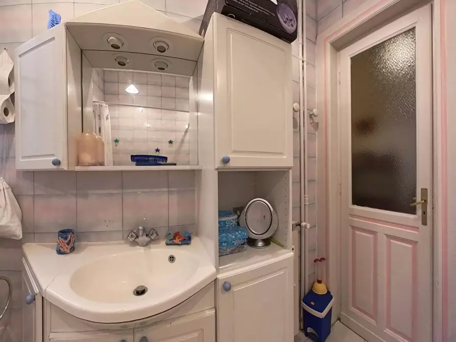 Immagine 18 di Appartamento in vendita  in Via Bardonecchia a Torino