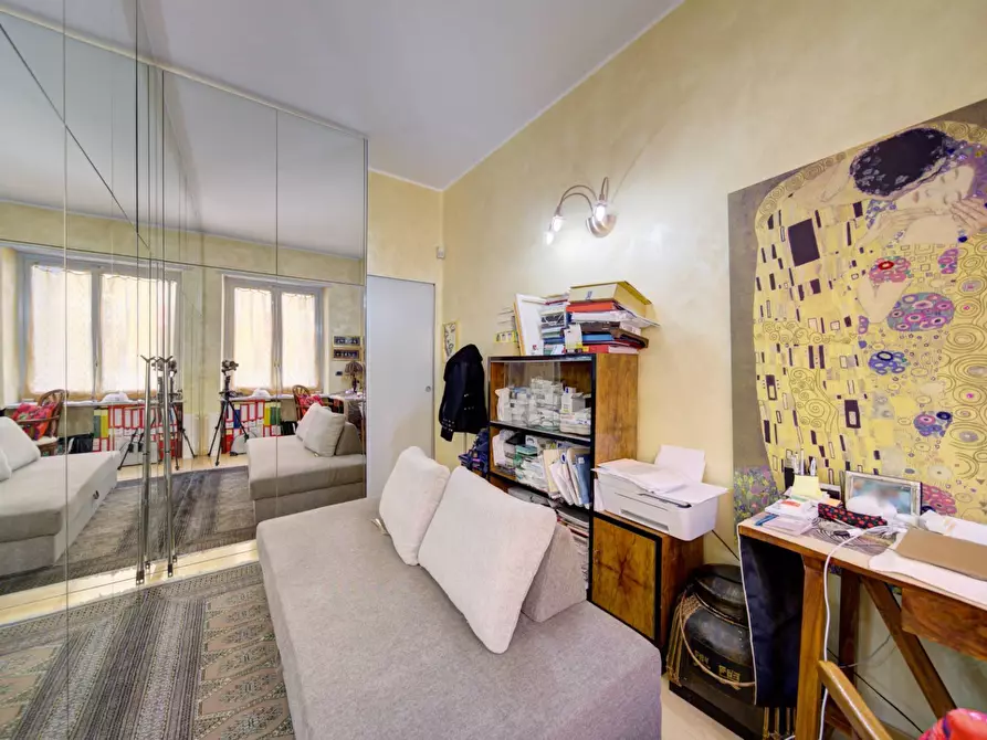 Immagine 22 di Appartamento in vendita  in Via Dell' Arsenale a Torino