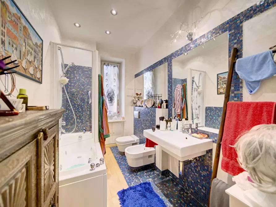 Immagine 25 di Appartamento in vendita  in Via Dell' Arsenale a Torino