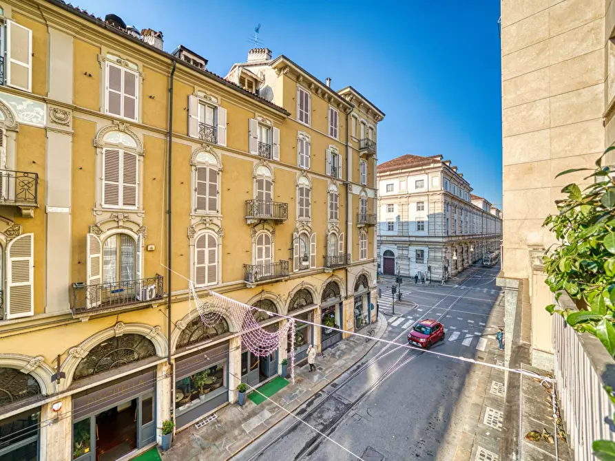 Immagine 27 di Appartamento in vendita  in Via Dell' Arsenale a Torino