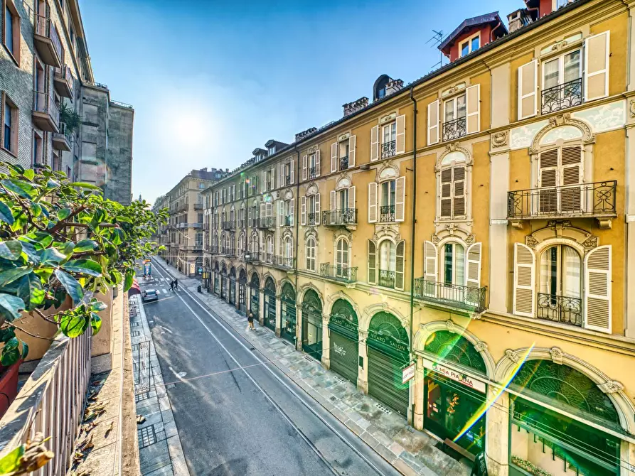 Immagine 28 di Appartamento in vendita  in Via Dell' Arsenale a Torino