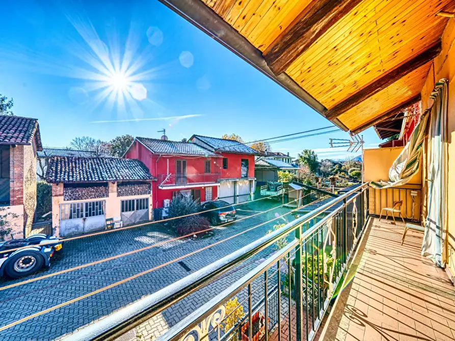 Immagine 14 di Palazzo in vendita  in Via San Rocco a San Gillio