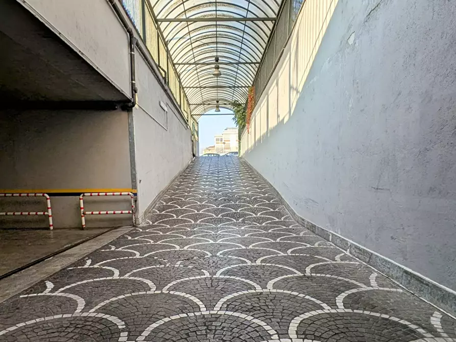 Immagine 3 di Box auto in vendita  in via vigone a Torino