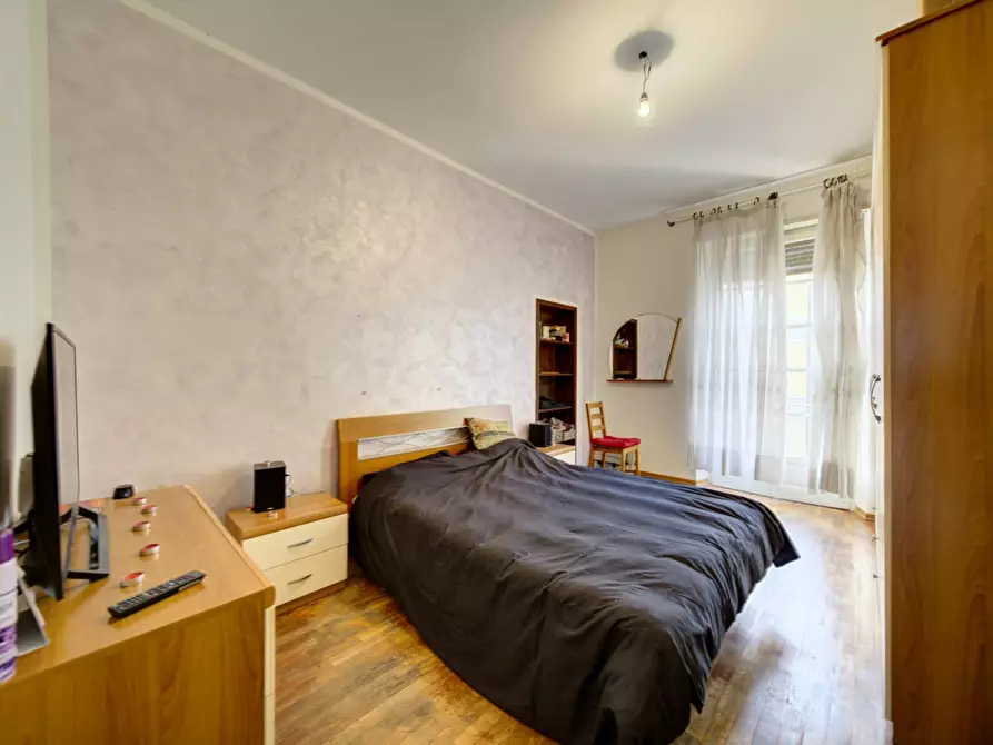 Immagine 9 di Appartamento in vendita  in Via Borgosesia a Torino