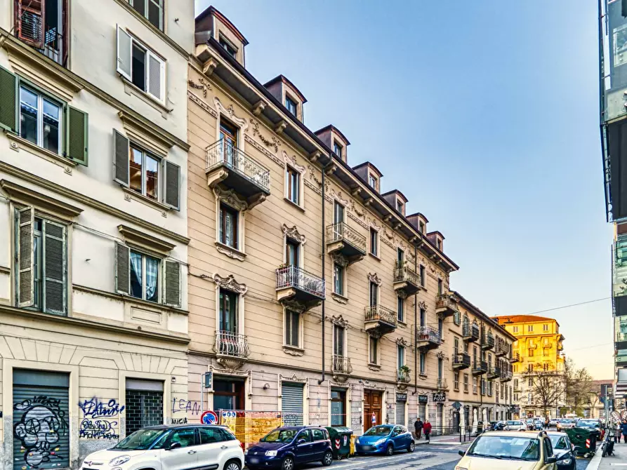Immagine 2 di Appartamento in vendita  in Via Eusebio Bava a Torino