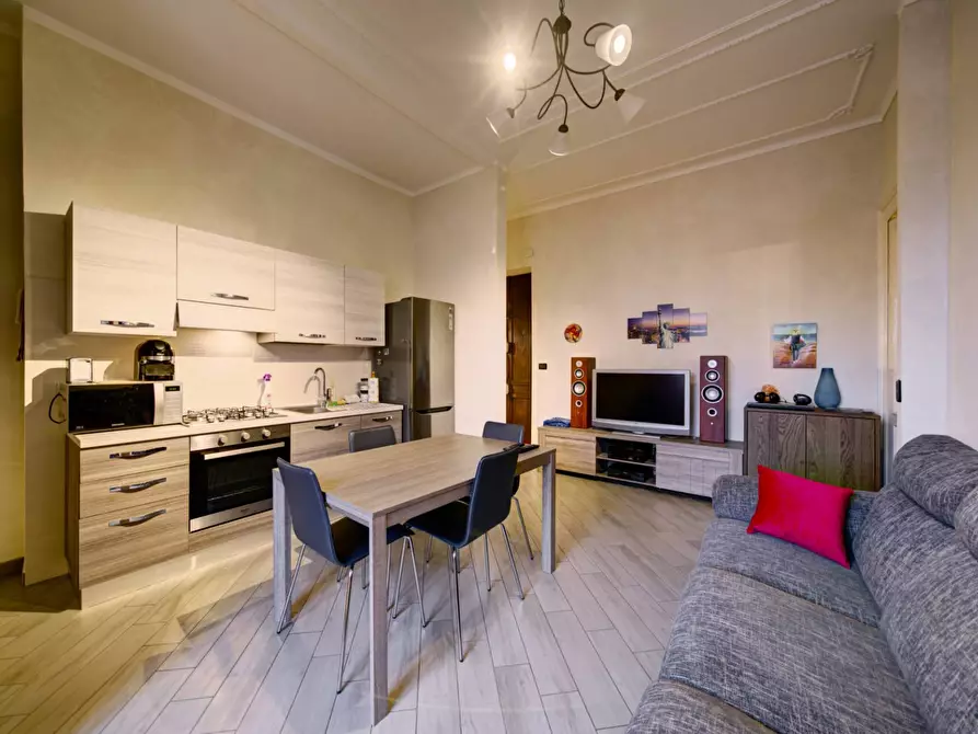 Immagine 5 di Appartamento in vendita  in Via Saluggia a Torino