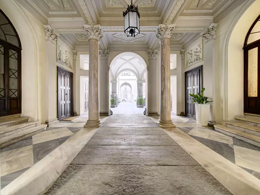 Immagine 4 di Appartamento in vendita  in Via Principe Amedeo a Torino