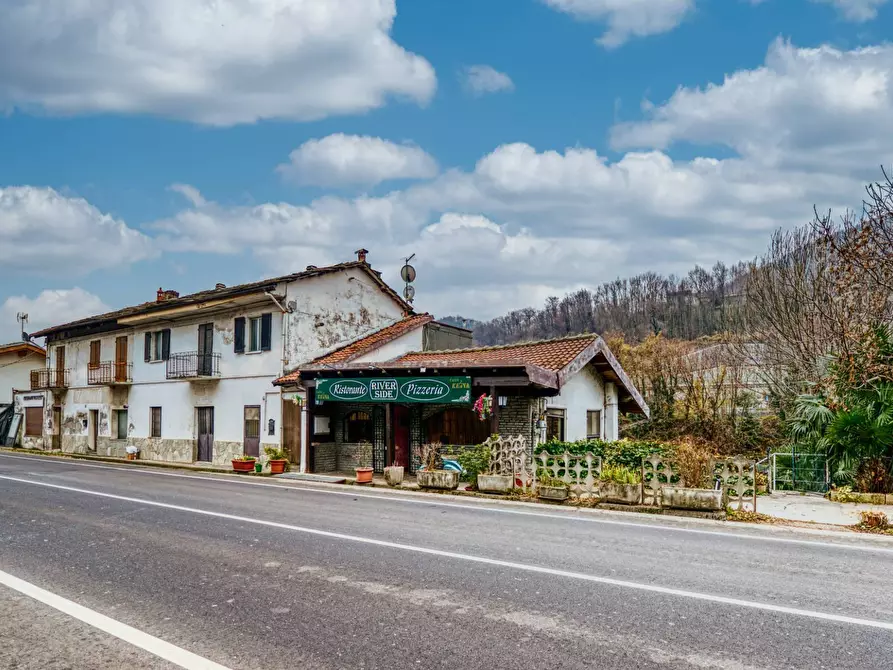 Immagine 5 di Locale commerciale in vendita  in Via Nazionale a Pinerolo