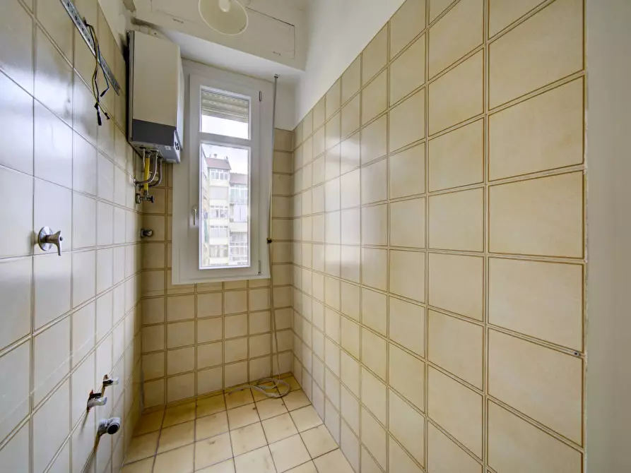 Immagine 11 di Appartamento in vendita  in Via Belli a Torino