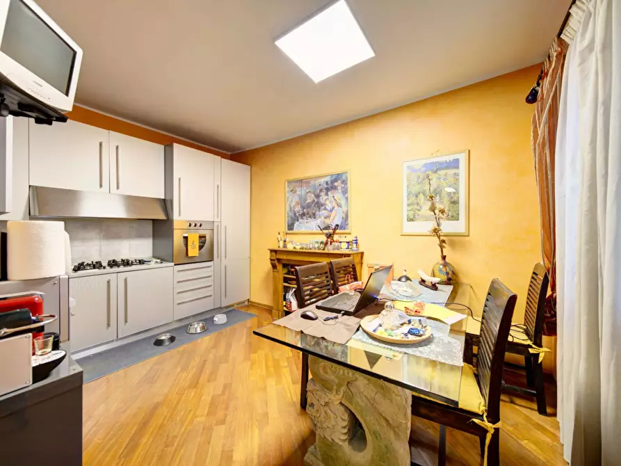 Immagine 10 di Appartamento in vendita  in Corso Regina Margherita a Torino