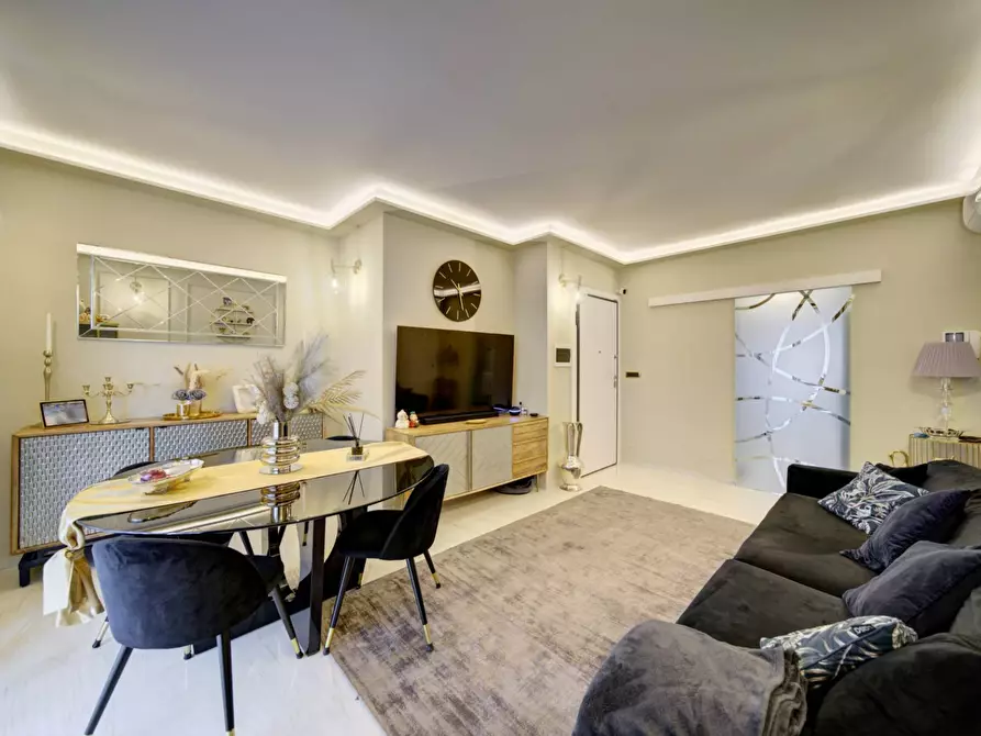 Immagine 5 di Appartamento in vendita  in Via Alvaro Chelli a Venaria Reale