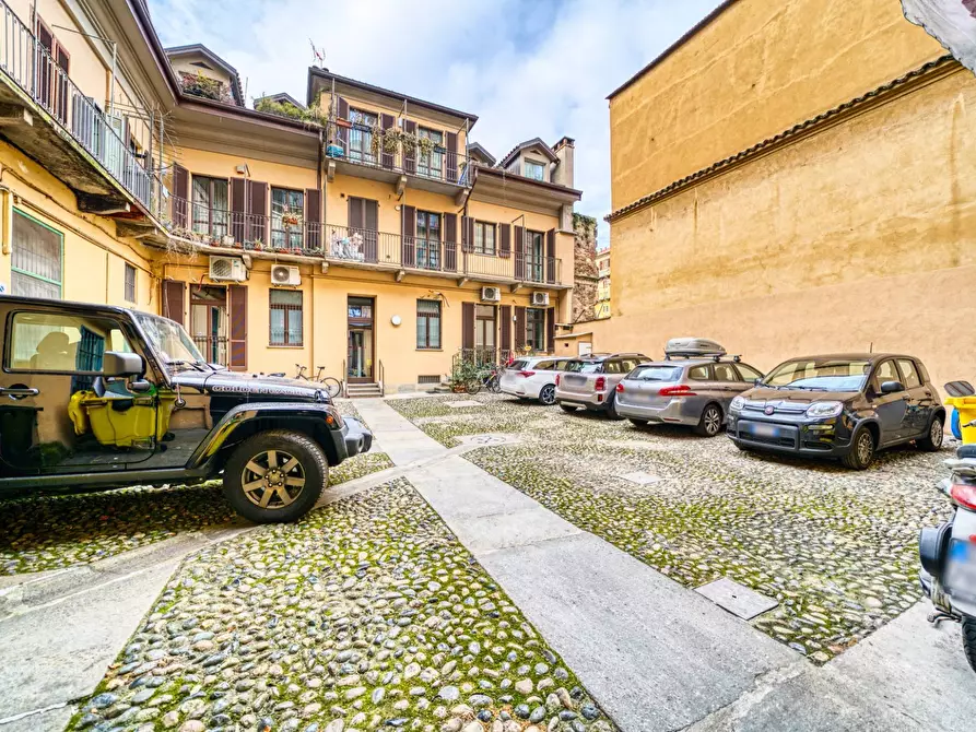 Immagine 3 di Appartamento in vendita  in Via Montebello a Torino