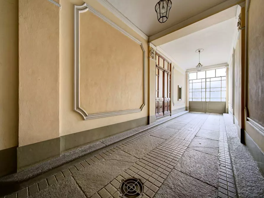 Immagine 2 di Appartamento in vendita  in Corso Francesco Ferrucci a Torino