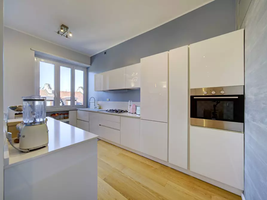 Immagine 14 di Appartamento in vendita  in Via San Quintino a Torino