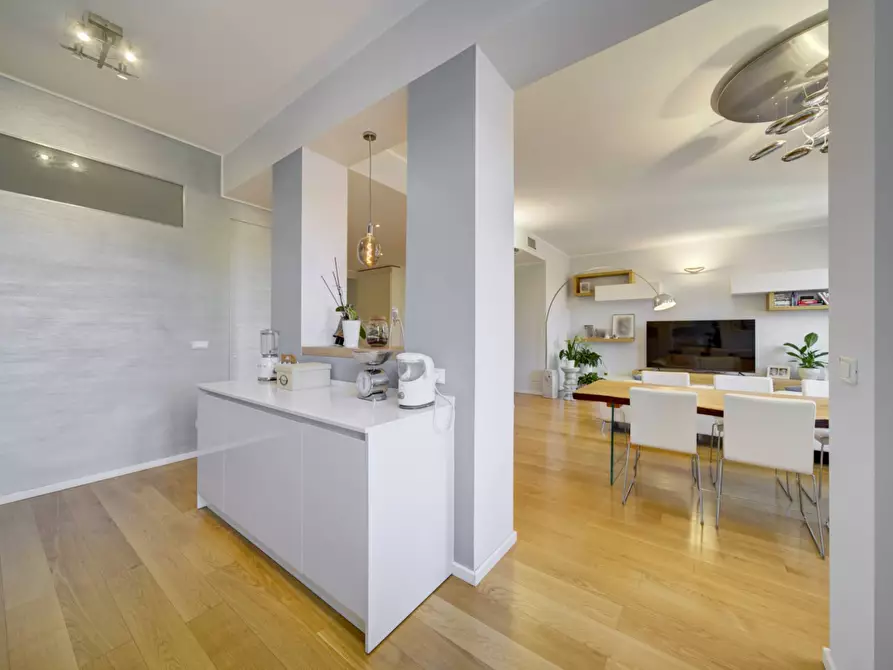 Immagine 11 di Appartamento in vendita  in Via San Quintino a Torino