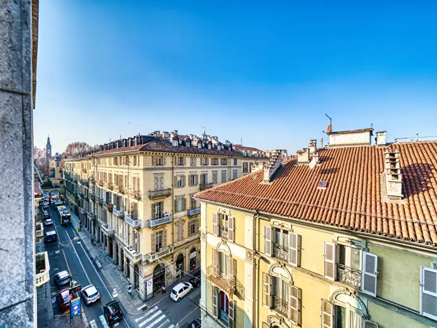 Immagine 27 di Appartamento in vendita  in Via San Quintino a Torino